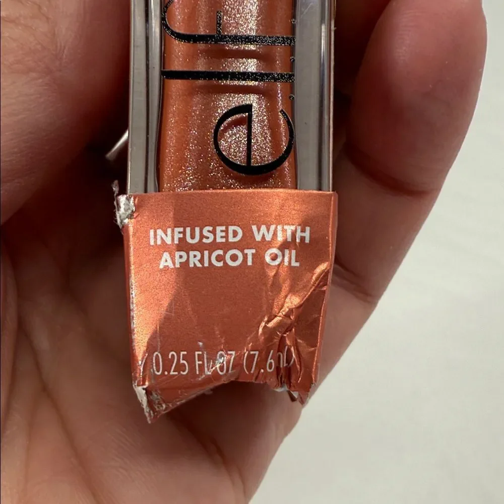 e.l.f. Glow Reviver Lip Oil Glimmer Finish Super-Neutral 0.25 fl oz